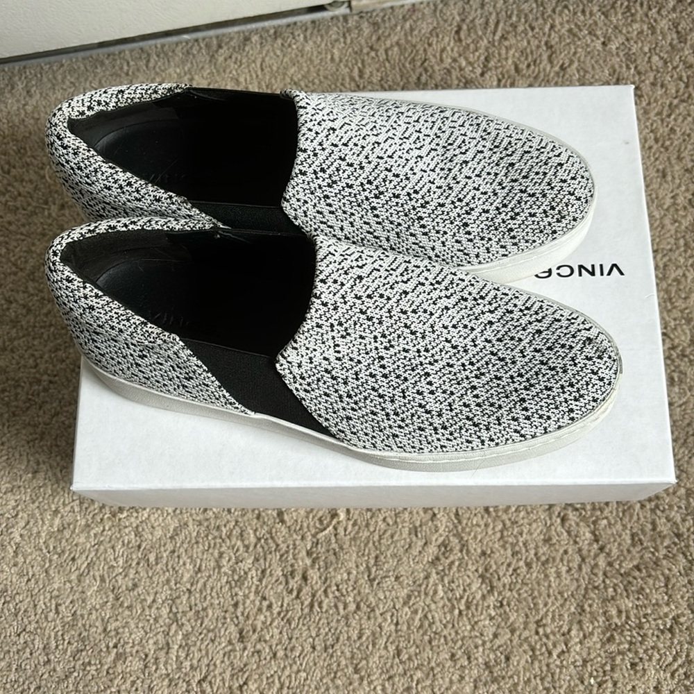 Vince. Black & White Warren Nubuck Sneaker - Picture 2 of 5